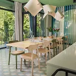 Bagatelle Gardenhouse * Budapest