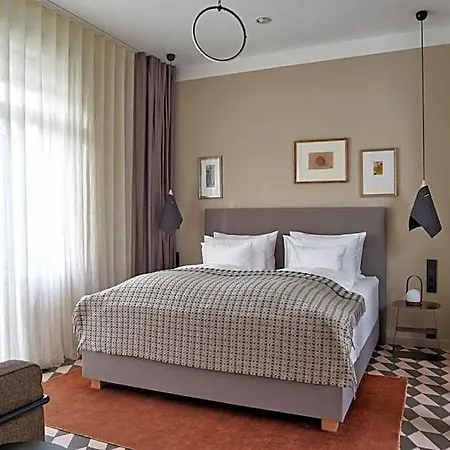 Hotel Bagatelle Gardenhouse *