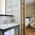 Bagatelle Gardenhouse