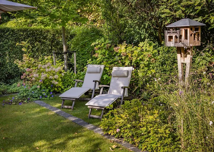 Bagatelle Gardenhouse Szálloda *